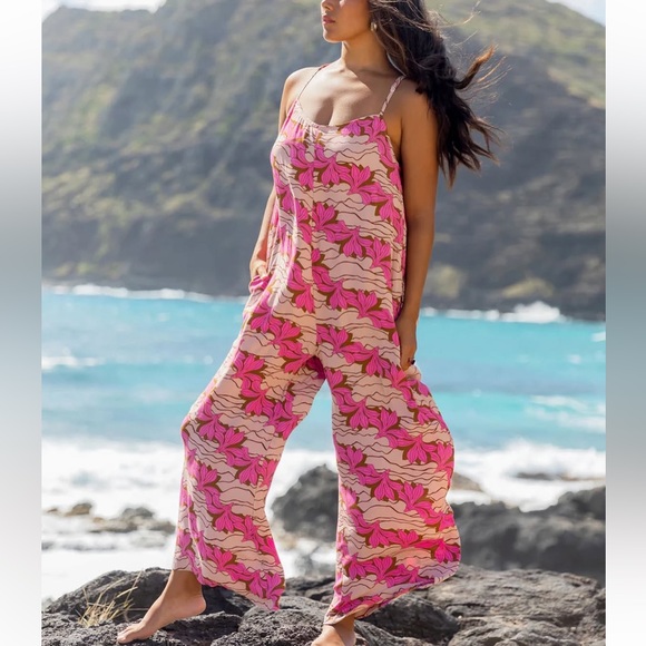 Fighting Eel jumper So Fresh Women's Jumpsuit Small NWT